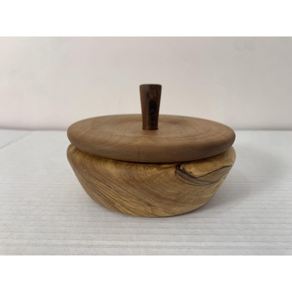 Olive And Cherry Wood Turned Bowl With Lid Handmade Centrepiece 5.5" - Picture 2 of 7